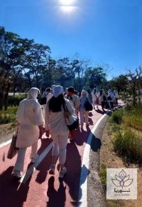 یوگا در طبیعت